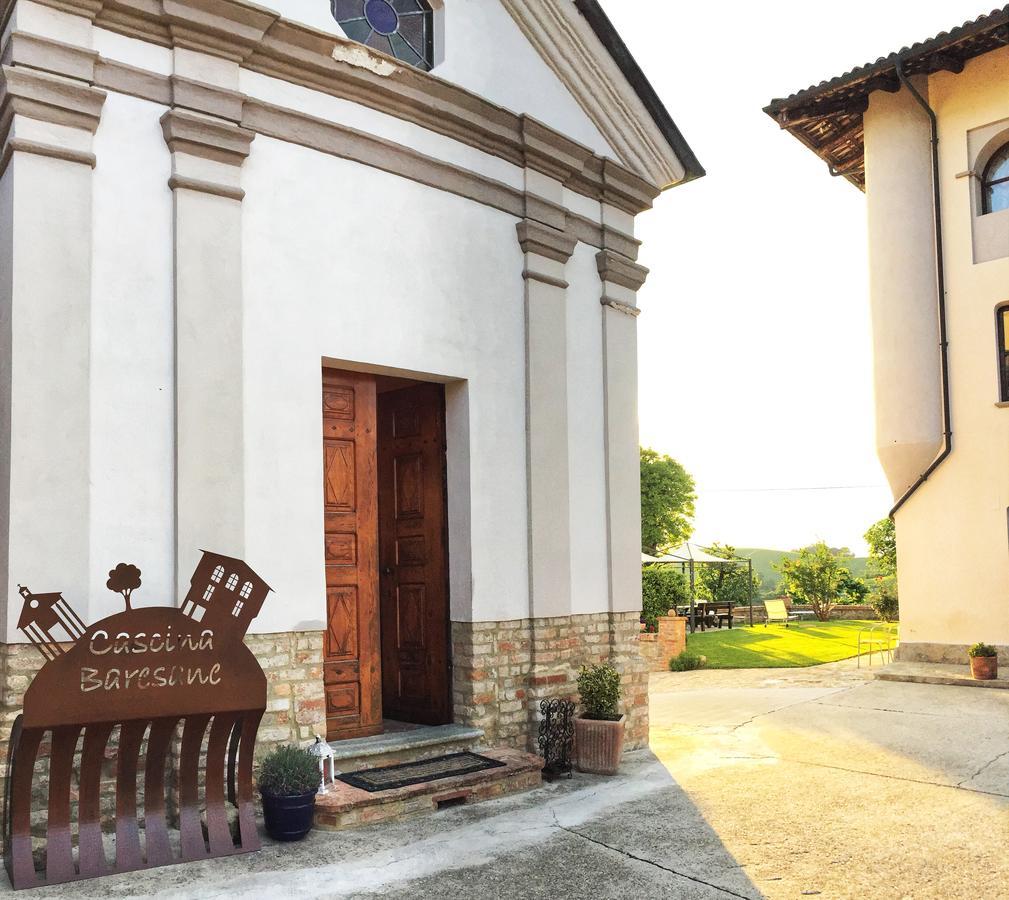 Bed and Breakfast Cascina Baresane à Alba  Extérieur photo