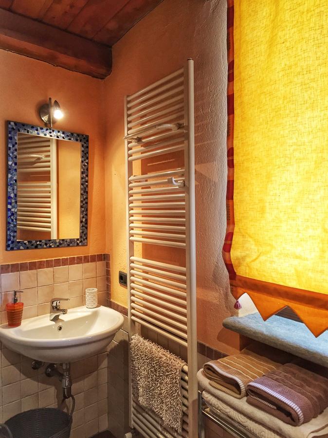 Bed and Breakfast Cascina Baresane à Alba  Extérieur photo